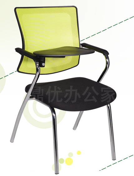 好的學(xué)生培訓椅，創(chuàng  )造一個(gè)健康舒適的學(xué)習環(huán)境