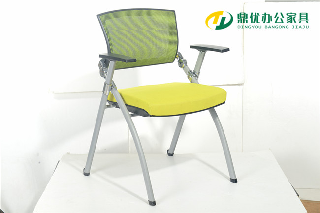 會(huì )議椅行業(yè)從“量”向“質(zhì)”的轉變 會(huì )議椅行業(yè)從“量”向“質(zhì)”的轉變