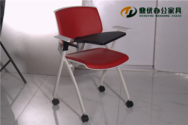 鼎優(yōu)皮質(zhì)會(huì )議椅，舒適健康