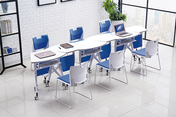 幾款實(shí)用的培訓桌介紹 幾款實(shí)用的培訓桌介紹