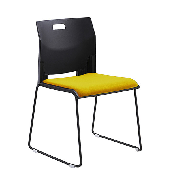 企業(yè)應挑選舒適又時(shí)尚的會(huì )議椅