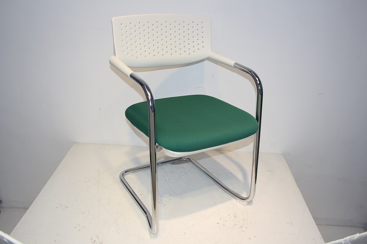 會(huì )議室辦公椅