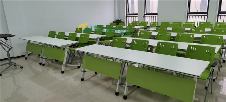 大學(xué)教室活動(dòng)桌椅