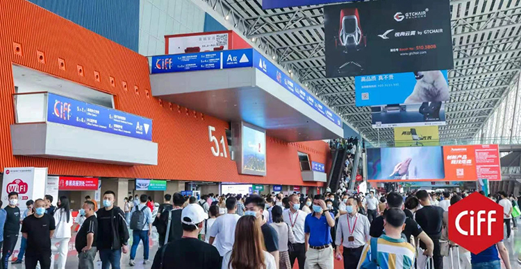 鼎憂(yōu)培訓椅再次亮相于廣州第47屆國際家具博覽會(huì )，好評如潮！